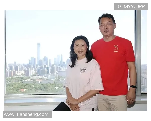 黄丽专访：从青涩少女到羽毛球冠军的奋斗与成长之路